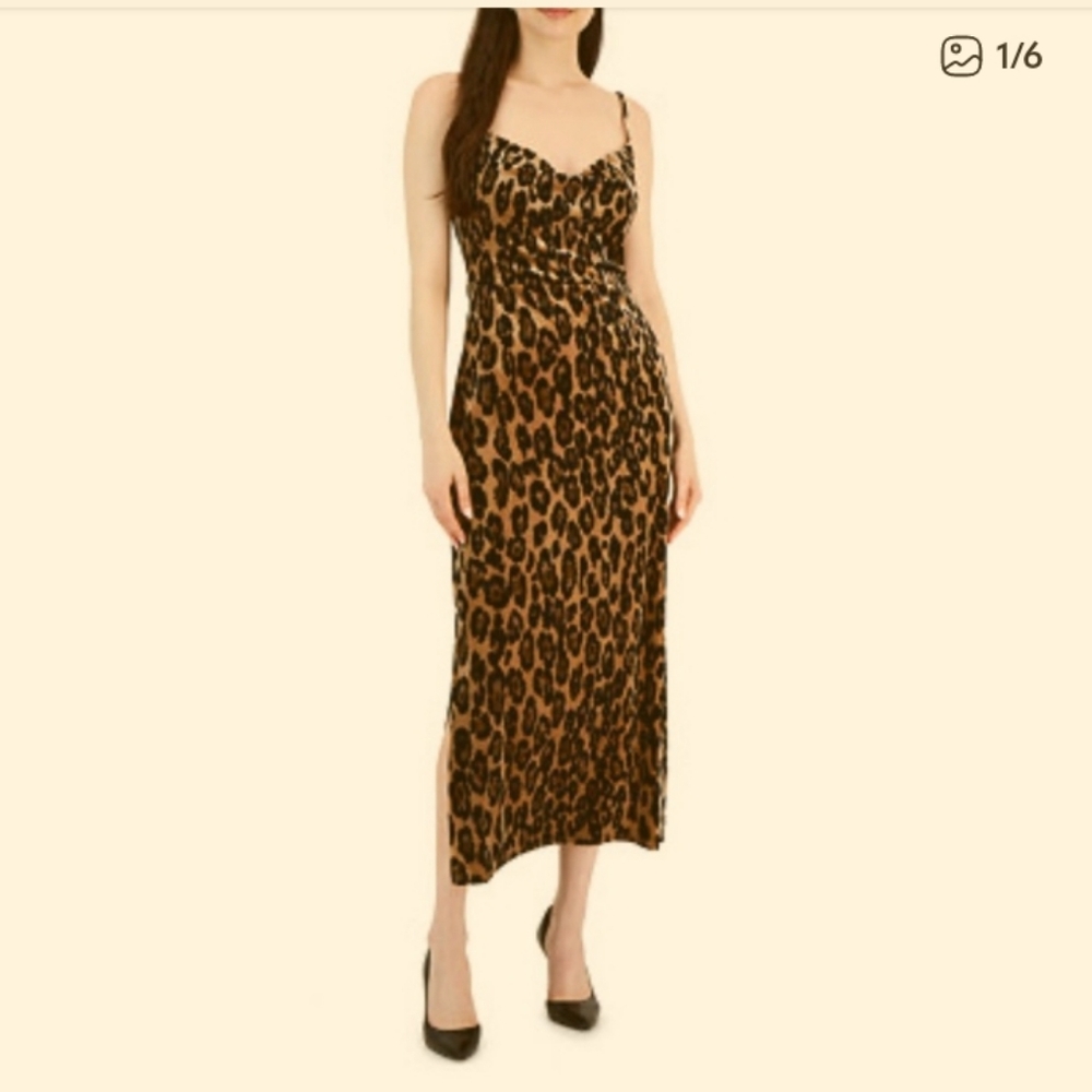 Taylor stretch Velvet Leopard Print Maxi Dress New With Tag